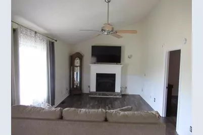 3227 Alvin Kirby Rd, Timmonsville, SC 29161 - Photo 9