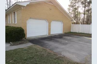 3227 Alvin Kirby Rd, Timmonsville, SC 29161 - Photo 3