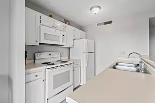 5905 S Kings Hwy, Myrtle Beach, SC 29575 - Photo 9