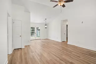 1305 Barker St, Conway, SC 29526 - Photo 9