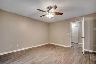 109 Hickory Dr, Conway, SC 29526 - Photo 13