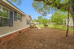 160 St Christopher Cir, Pawleys Island, SC 29585 - Photo 33