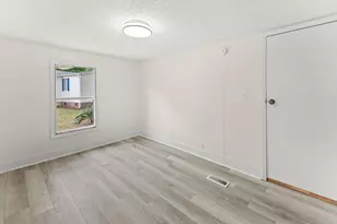 160 St Christopher Cir, Pawleys Island, SC 29585 - Photo 25