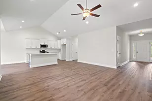 1425 Loop Cir, Longs, SC 29568 - Photo 3