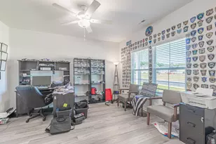 180 Wagner Cir, Conway, SC 29526 - Photo 3