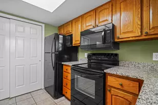 405 Hillside Dr N, North Myrtle Beach, SC 29582 - Photo 11