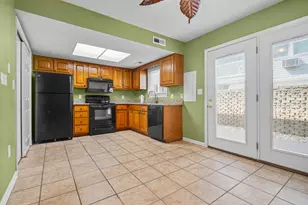 405 Hillside Dr N, North Myrtle Beach, SC 29582 - Photo 7