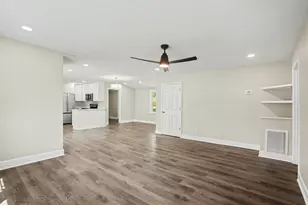 5370 Miracle Ln, Conway, SC 29527 - Photo 13