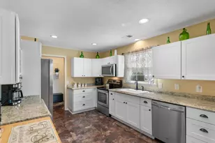 1601 Pine Level Dr, Loris, SC 29569 - Photo 7