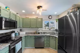 704 43rd Ave S, North Myrtle Beach, SC 29582 - Photo 5