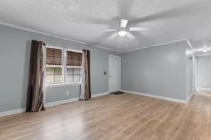 707 Rosemarie Ln, Mullins, SC 29574 - Photo 7