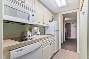 201 74th Ave N, Myrtle Beach, SC 29572 - Photo 9
