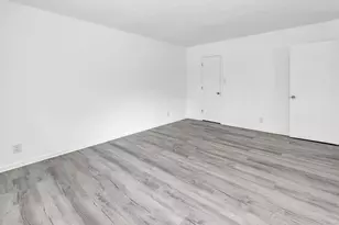 10301 N Kings Hwy, Myrtle Beach, SC 29572 - Photo 11