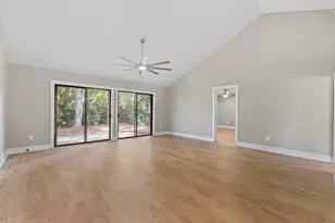 105 Moss Cir, Conway, SC 29526 - Photo 3