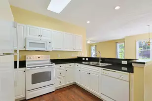 601 Hillside Ave N, North Myrtle Beach, SC 29582 - Photo 9