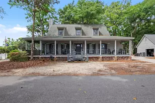 40 Pine Grove Ln, Georgetown, SC 29440 - Photo 1