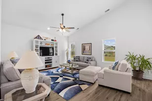 386 Long Meadow Dr, Loris, SC 29569 - Photo 7