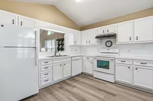 210 Carrington Dr, Pawleys Island, SC 29585 - Photo 11