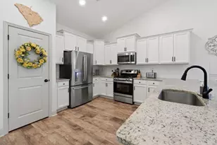 350 Babylon Pine Dr, Myrtle Beach, SC 29579 - Photo 11