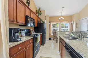 6172 Catalina Dr, North Myrtle Beach, SC 29582 - Photo 7