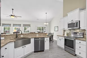 700 Weston Dr, Conway, SC 29526 - Photo 21