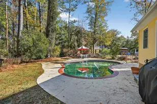 297 Linden Cir, Pawleys Island, SC 29585 - Photo 35