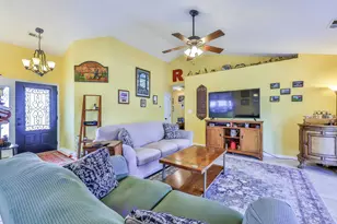 893 Castlewood Dr, Conway, SC 29526 - Photo 3