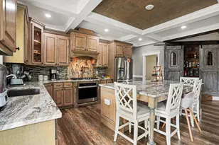 942 Meadow Dr, Loris, SC 29569 - Photo 7