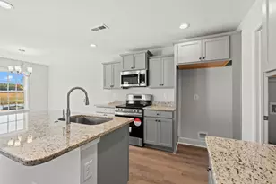 912 Woodside Dr, Conway, SC 29526 - Photo 7