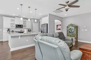 247 St David's Ave, Myrtle Beach, SC 29588 - Photo 17