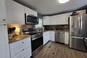 428 E Surfwind Dr, Murrells Inlet, SC 29576 - Photo 5