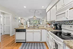 23 Pinehurst Ln, Pawleys Island, SC 29585 - Photo 5