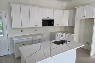 609 Elm St, North Myrtle Beach, SC 29582 - Photo 3