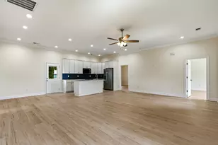 609 Elm St, North Myrtle Beach, SC 29582 - Photo 5