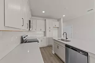 710 Ebb Tide Rd, Little River, SC 29566 - Photo 11