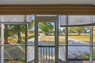 4513 Poinsett St, North Myrtle Beach, SC 29582 - Photo 13