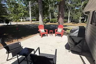 2926 Holly Rd, Garden City, SC 29576 - Photo 15