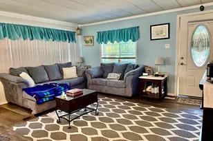 2926 Holly Rd, Garden City, SC 29576 - Photo 3