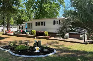 2926 Holly Rd, Garden City, SC 29576 - Photo 13