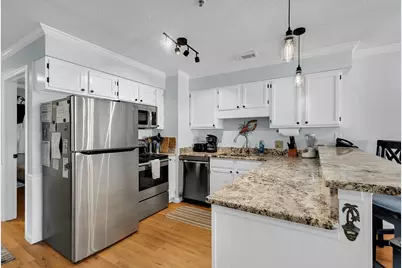 811 N Ocean Blvd. #303, Surfside Beach, SC 29575 - Photo 9