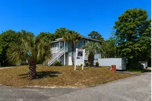215 28th Ave S, Myrtle Beach, SC 29577 - Photo 5