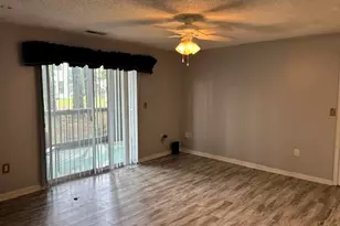 320-B Myrtle Greens Dr, Conway, SC 29526 - Photo 3