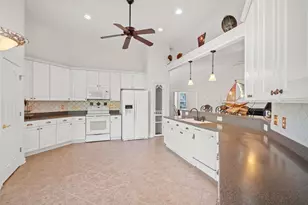 355 Camden Cir, Pawleys Island, SC 29585 - Photo 7