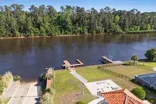 825 Bluffview Dr, Myrtle Beach, SC 29579 - Photo 77