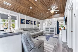 2204 Chestnut St, North Myrtle Beach, SC 29582 - Photo 5