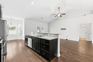 309 Barony Dr, Conway, SC 29526 - Photo 11