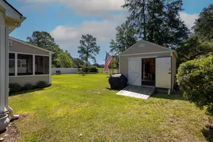 287 Parkview Dr, Pawleys Island, SC 29585 - Photo 3