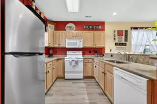 901 W Port Dr, North Myrtle Beach, SC 29582 - Photo 3