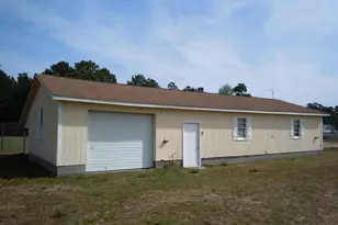 209 Complex St, Tabor City, NC 28463 - Photo 25
