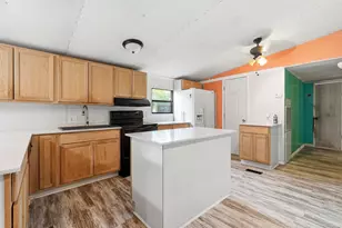 2720 Capricorn Dr, Myrtle Beach, SC 29575 - Photo 7